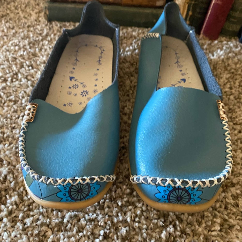 Leather slip on flats with cute remote control soles